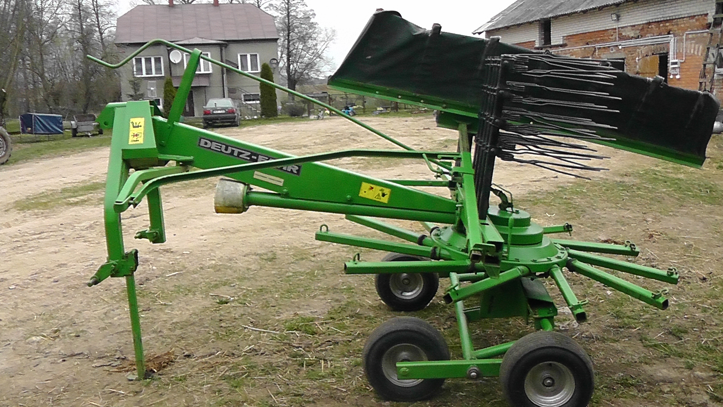 ZGRABIARKA DEUTZ FAHR 4,20m