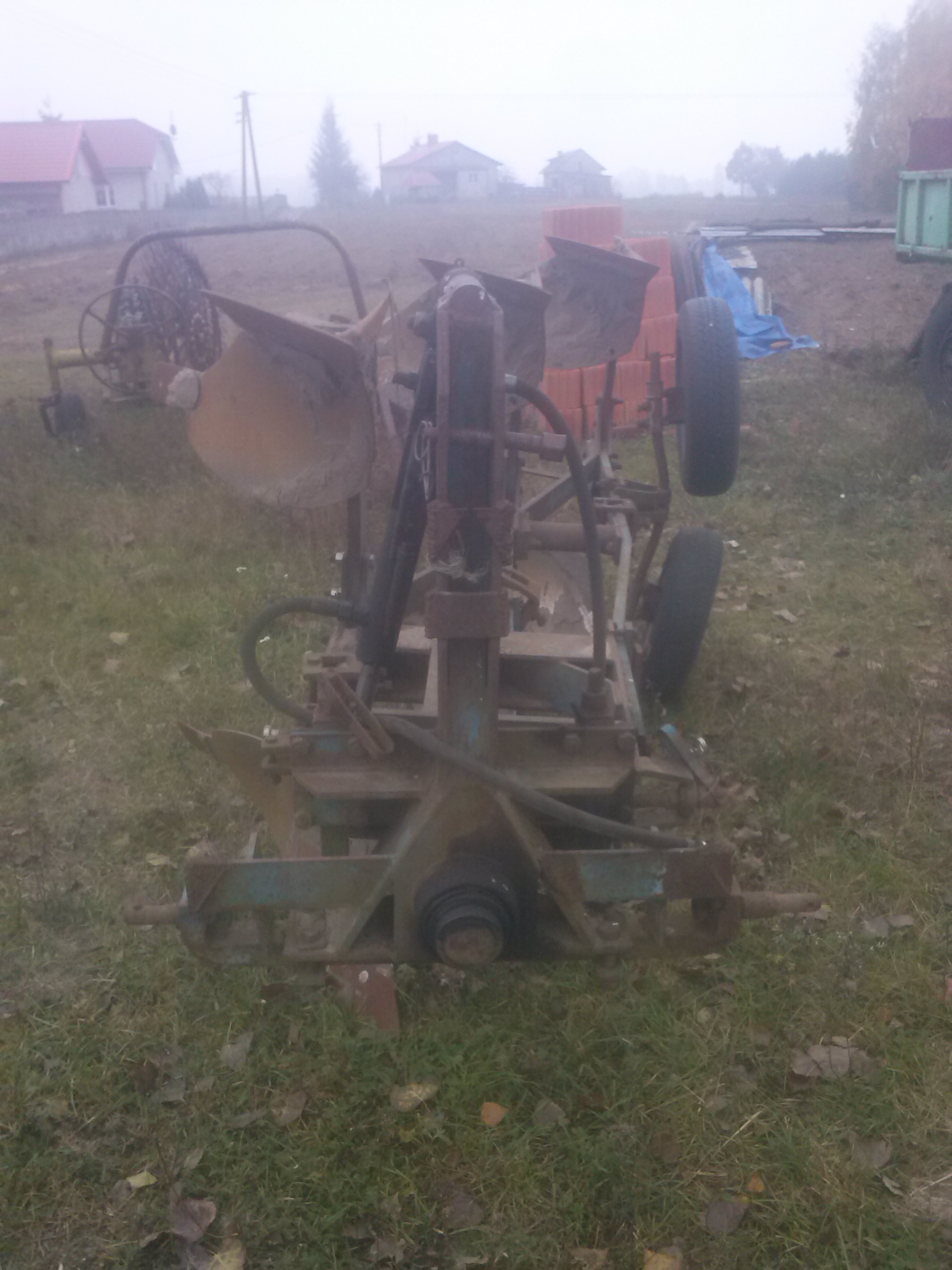 sprzedam plug obrotowy 3 skibowy frost