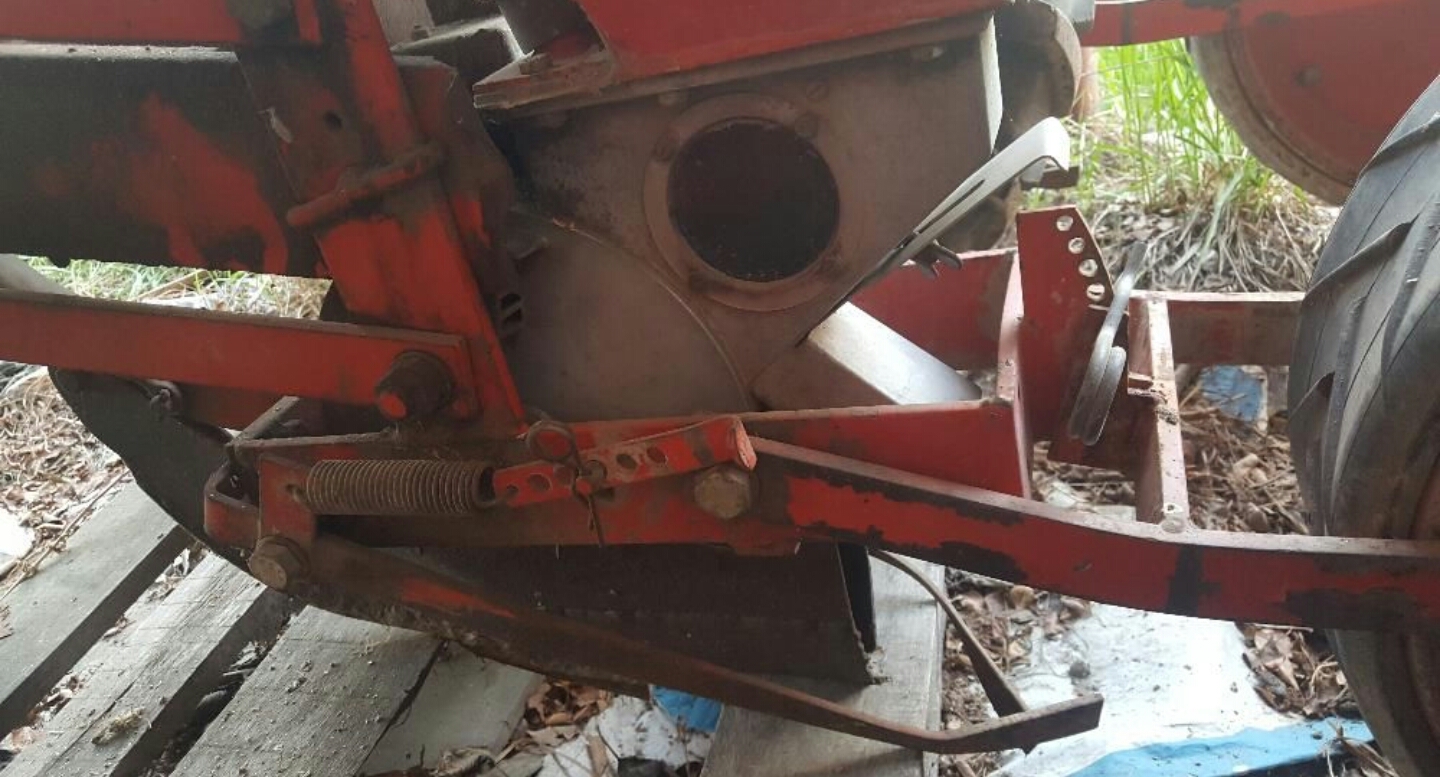 Sprzedam siewnik do kukurydzy Becker
