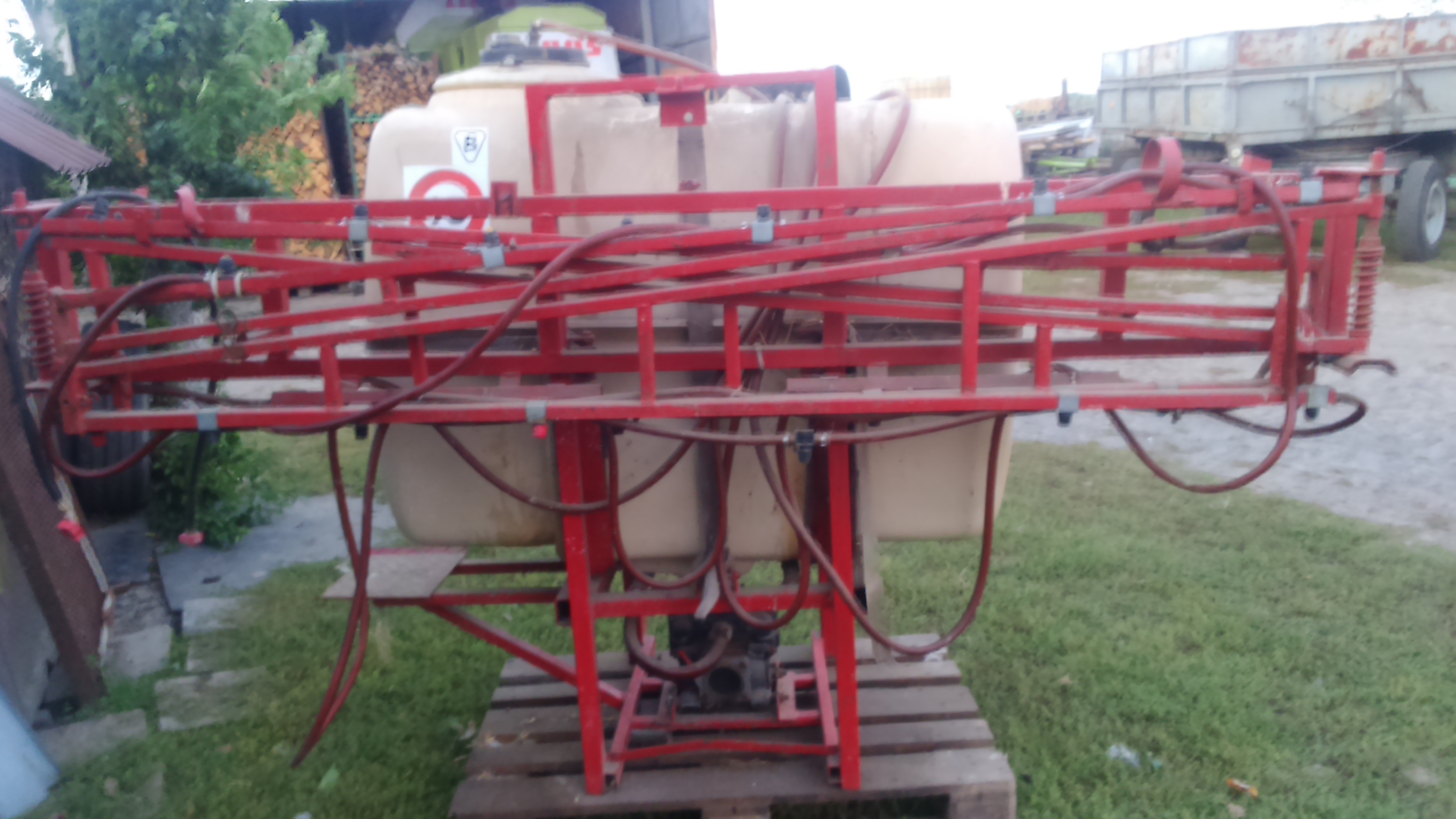 Opryskiwacz Skotarek 600l 12m 