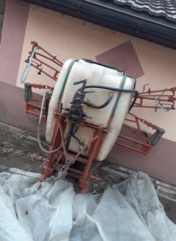 Sprzedam opryskiwacz 1978 rok poj.400L