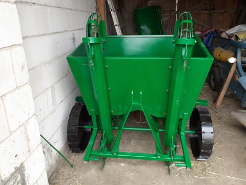 Sprzedam sadzarke firmy Mat-chem -1990 rocznik