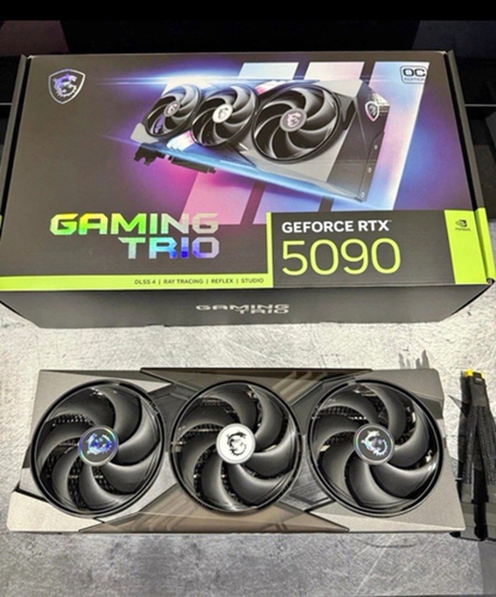 GeForce  RTX 5090 , RTX 5080, RTX 5070 Ti , RTX 5070 , RTX 4090 , RTX 4080 Super,  RTX 4080 , RTX 4070 Ti Super,  RTX 4070 Ti , RTX 4070 Super